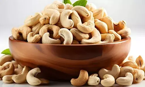 കൊളസ്‌ട്രോളും പ്രമേഹവുമുണ്ടോ ?  കാണാതെ പോകരുത് കശുവണ്ടിയുടെ ഗുണങ്ങള്‍