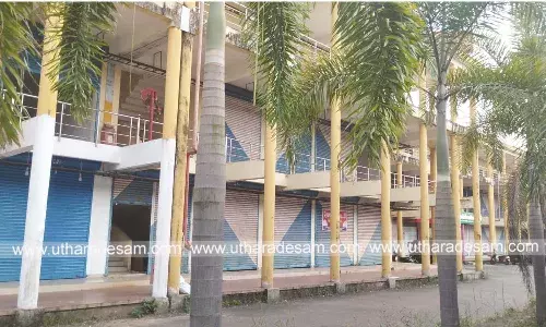 എന്ന് സജീവമാകും ആലാമിപ്പള്ളി ബസ്സ്റ്റാന്റ്..! എന്ന് സജീവമാകും ആലാമിപ്പള്ളി ബസ്സ്റ്റാന്റ്..!