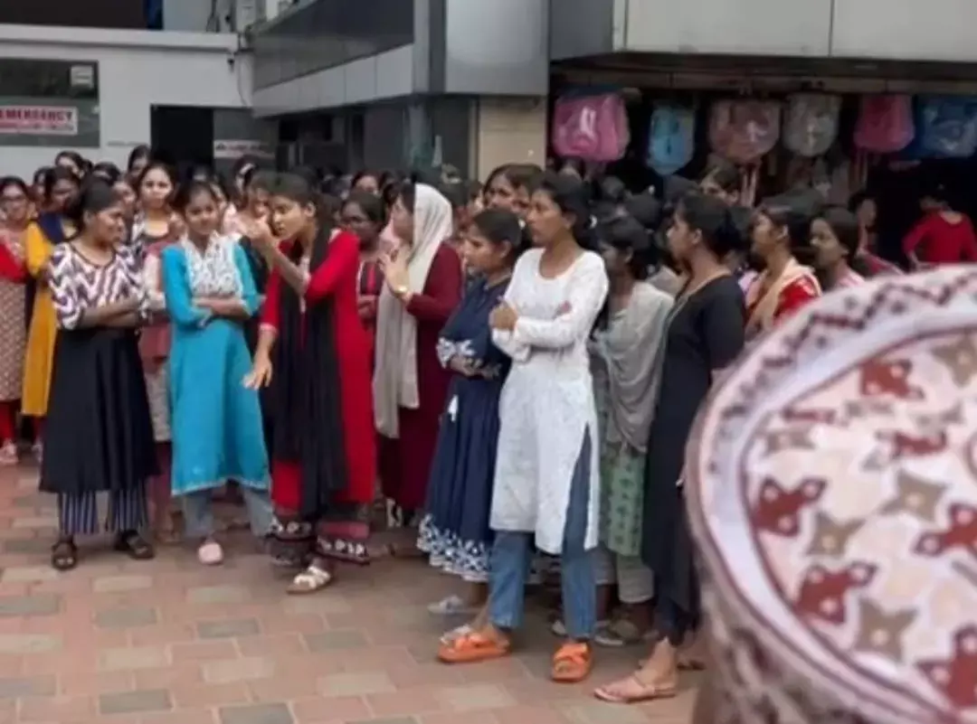 ഹോസ്റ്റല്‍ വാര്‍ഡനെ മാറ്റും; ഫോണ്‍ ചെയ്യാന്‍ അനുമതി