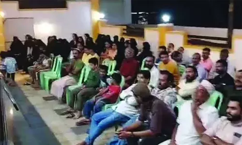 കിണര്‍ വെള്ളത്തിന് രുചി വ്യത്യാസവും ദുര്‍ഗന്ധവും;  ഡയാലിസിസ് സെന്ററിനെതിരെ നാട്ടുകാര്‍