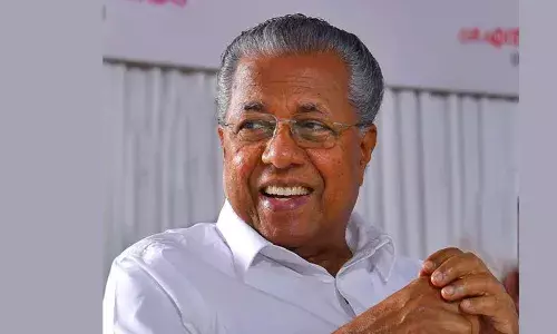 മുഖ്യമന്ത്രി നാളെ കാസര്കോട്: നാല് പരിപാടികളില് പങ്കെടുക്കും മുഖ്യമന്ത്രി നാളെ കാസര്കോട്: നാല് പരിപാടികളില് പങ്കെടുക്കും