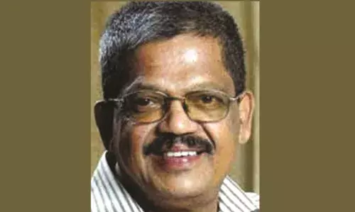 അഹ്മദ് മാഷ് ഇവിടെത്തന്നെയുണ്ട്... അഹ്മദ് മാഷ് ഇവിടെത്തന്നെയുണ്ട്...