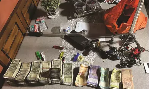 കളനാട്ട് വാടകവീട് കേന്ദ്രീകരിച്ച് വന്‍ ചൂതാട്ടം