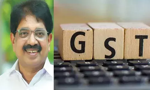 വാടക ഇനത്തില് 18% ജി.എസ്.ടി:കൗണ്സില് തീരുമാനം ആശ്വാസം; പ്രതിഷേധം തുടരുമെന്ന് രാജു അപ്സര വാടക ഇനത്തില് 18% ജി.എസ്.ടി:കൗണ്സില് തീരുമാനം ആശ്വാസം; പ്രതിഷേധം തുടരുമെന്ന് രാജു അപ്സര