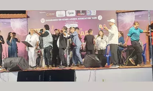 വെറുപ്പിന്റെ പ്രതീകത്തെ കത്തിച്ച് സന്ധ്യാരാഗം പുതുവര്‍ഷത്തെ വരവേറ്റു