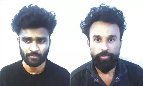 കാറില് കടത്തിയ 83.890 ഗ്രാം എം.ഡി.എം.എയുമായി പിടിയിലായ രണ്ടുപേര് റിമാണ്ടില് കാറില് കടത്തിയ 83.890 ഗ്രാം എം.ഡി.എം.എയുമായി പിടിയിലായ രണ്ടുപേര് റിമാണ്ടില്