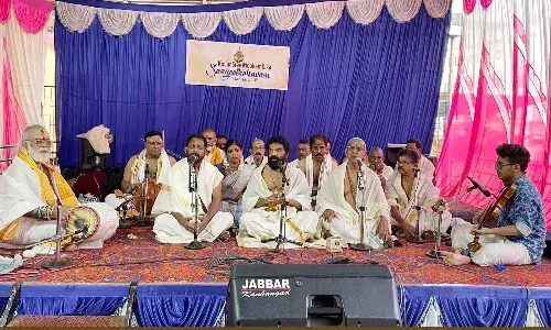 പി. ജയചന്ദ്രന് ആദരാഞ്ജലി അര്പ്പിച്ച് ജന്മദിനത്തില് യേശുദാസിന് സംഗീതാര്ച്ചന പി. ജയചന്ദ്രന് ആദരാഞ്ജലി അര്പ്പിച്ച് ജന്മദിനത്തില് യേശുദാസിന് സംഗീതാര്ച്ചന