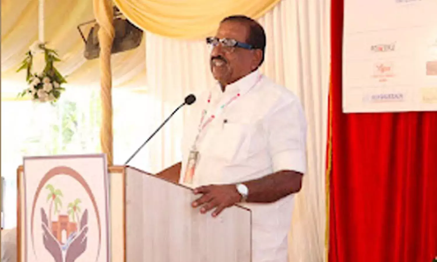 ആവേശമായി മുംബൈയില്‍ കാസര്‍കോട് നിവാസികളുടെ സംഗമം; അതിഥികളായി എം.പിയും എം.എല്‍.എമാരും എത്തി