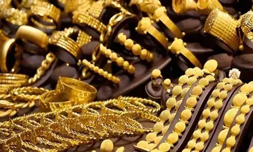 സ്വര്ണവിലയില് നേരിയ കുറവ്; പവന് 59,480 രൂപ സ്വര്ണവിലയില് നേരിയ കുറവ്; പവന് 59,480 രൂപ