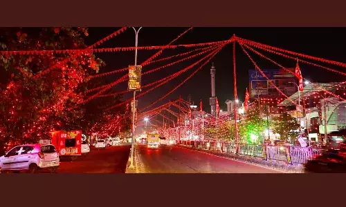 ചുവപ്പണിഞ്ഞ് കാഞ്ഞങ്ങാട്; സി.പി.എം ജില്ലാ സമ്മേളനത്തിന് നാളെ തുടക്കം