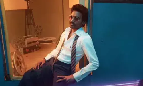 ധനുഷിന്റെ നിലാവുക്ക് എന് മേല് എന്നടി കോപം ട്രെയിലര് പുറത്ത്: അനിഖയും പ്രിയാ വാര്യരും പ്രധാന വേഷത്തില് ധനുഷിന്റെ നിലാവുക്ക് എന് മേല് എന്നടി കോപം ട്രെയിലര് പുറത്ത്: അനിഖയും പ്രിയാ വാര്യരും പ്രധാന വേഷത്തില്