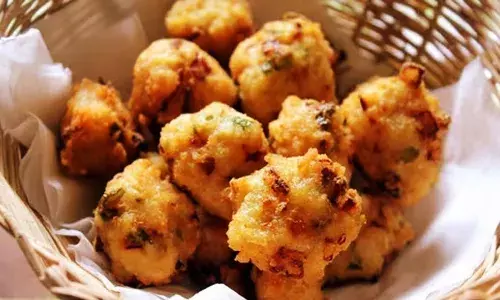 ചോറ് ബാക്കിയായോ? കൊതിയൂറും ബാട്ട് ബജിയ ഉണ്ടാക്കാം ചോറ് ബാക്കിയായോ? കൊതിയൂറും ബാട്ട് ബജിയ ഉണ്ടാക്കാം