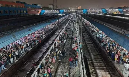 ന്യൂഡൽഹി അപകടം;മരിച്ചവരുടെ കുടുംബാം​ഗങ്ങൾക്ക് 10 ലക്ഷം രൂപ: പ്രഖ്യാപനവുമായി റെയിൽവേ