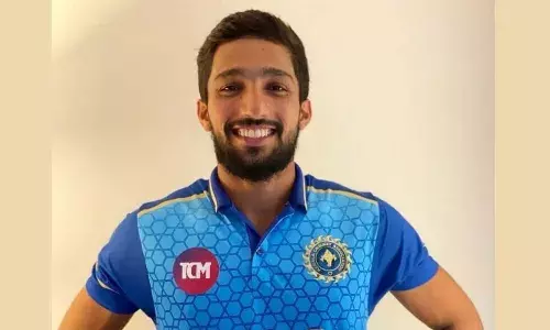 അഭിമാനം അസ്ഹറുദ്ദീന്‍..ക്രിക്കറ്റില്‍ കാസര്‍കോടിന്റെ കയ്യൊപ്പ്