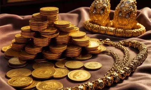 നെഞ്ചിടിപ്പേകി സ്വര്ണം; 520 രൂപ കൂടി, പവന് 64280 നെഞ്ചിടിപ്പേകി സ്വര്ണം; 520 രൂപ കൂടി, പവന് 64280