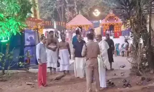 เดเดฃเตเดฃเตเดฐเดฟเดฒเตโ เดตเตเดเดฟเดเตเดเตเดเตเดเดฟเดจเดฟเดเต เด
เดฎเดฟเดเตเดเต เดเดณเตโเดเตเดเตเดเตเดเดคเตเดคเดฟเดจเดฟเดเดฏเดฟเดฒเตเดเตเดเต เดตเตเดฃเต เดชเตเดเตเดเดฟเดคเตเดคเตเดฑเดฟเดเตเดเต; 5 เดชเตเดฐเตโเดเตเดเต เดชเดฐเตเดเตเดเต เดเดฃเตเดฃเตเดฐเดฟเดฒเตโ เดตเตเดเดฟเดเตเดเตเดเตเดเดฟเดจเดฟเดเต เด
เดฎเดฟเดเตเดเต เดเดณเตโเดเตเดเตเดเตเดเดคเตเดคเดฟเดจเดฟเดเดฏเดฟเดฒเตเดเตเดเต เดตเตเดฃเต เดชเตเดเตเดเดฟเดคเตเดคเตเดฑเดฟเดเตเดเต; 5 เดชเตเดฐเตโเดเตเดเต เดชเดฐเตเดเตเดเต