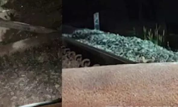 റെയില്‍വേ പാളത്തിന് കുറുകെ ടെലിഫോണ്‍ പോസ്റ്റ്; മാറ്റിയപ്പോള്‍ വീണ്ടും വച്ചു; അട്ടിമറി ശ്രമമെന്ന് പൊലീസ്