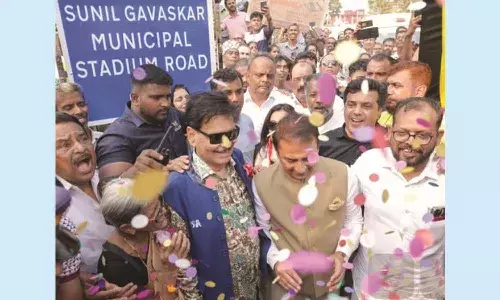 ഗവാസ്‌കര്‍ വന്നു, കണ്ടു, കീഴടക്കി