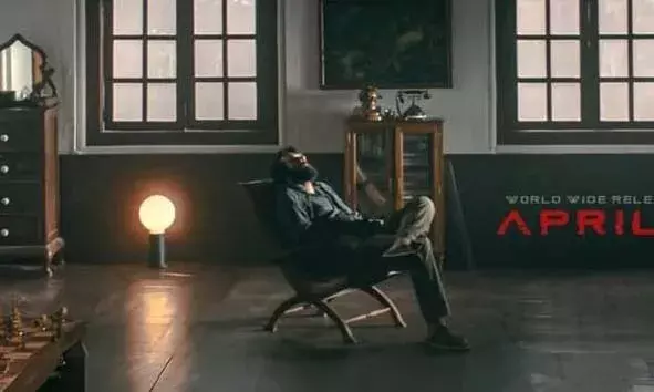 ഒരു മുറിയില് ചാരു കസേരയില് ഇരിക്കുന്ന മമ്മൂട്ടി; ബസൂക്ക യുടെ ഏറ്റവും പുതിയ പോസ്റ്റര് പുറത്ത്; ഏറ്റെടുത്ത് ആരാധകര് ഒരു മുറിയില് ചാരു കസേരയില് ഇരിക്കുന്ന മമ്മൂട്ടി; ബസൂക്ക യുടെ ഏറ്റവും പുതിയ പോസ്റ്റര് പുറത്ത്; ഏറ്റെടുത്ത് ആരാധകര്