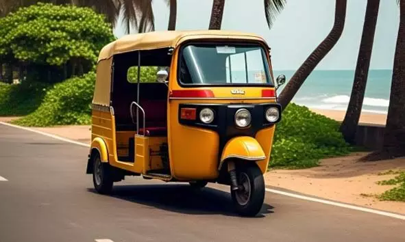 മീറ്റര്‍ പ്രവര്‍ത്തിപ്പിച്ചില്ലെങ്കില്‍ ഓട്ടോയില്‍ സൗജന്യ യാത്ര സ്റ്റിക്കര്‍;ഇന്ന് മുതല്‍ പ്രാബല്യത്തില്‍