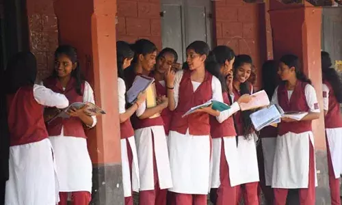 പത്താം ക്ലാസ്, പ്ലസ് ടു, വി.എച്ച്.എസ്.ഇ പരീക്ഷയ്ക്ക് തുടക്കം; ജില്ലയില് 60,045 വിദ്യാര്ത്ഥികള് പത്താം ക്ലാസ്, പ്ലസ് ടു, വി.എച്ച്.എസ്.ഇ പരീക്ഷയ്ക്ക് തുടക്കം; ജില്ലയില് 60,045 വിദ്യാര്ത്ഥികള്