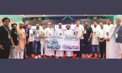 സി.എച്ച് സെന്ററിന് ആംബുലന്സ്: പോസ്റ്റര് പ്രകാശനം ചെയ്തു സി.എച്ച് സെന്ററിന് ആംബുലന്സ്: പോസ്റ്റര് പ്രകാശനം ചെയ്തു