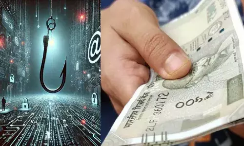 സൈബര് തട്ടിപ്പ്: നഷ്ടപ്പെട്ട 11 ലക്ഷത്തോളം രൂപ തിരികെപിടിച്ച് സൈബര് പൊലീസ് സൈബര് തട്ടിപ്പ്: നഷ്ടപ്പെട്ട 11 ലക്ഷത്തോളം രൂപ തിരികെപിടിച്ച് സൈബര് പൊലീസ്