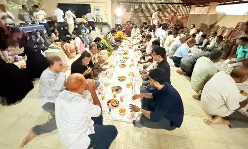 കോലായ് ഇഫ്താര് സംഗമം സംഘടിപ്പിച്ചു കോലായ് ഇഫ്താര് സംഗമം സംഘടിപ്പിച്ചു