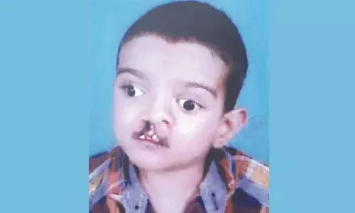 എന്ഡോസള്ഫാന് ദുരിതബാധിതന് മരണത്തിന് കീഴടങ്ങി എന്ഡോസള്ഫാന് ദുരിതബാധിതന് മരണത്തിന് കീഴടങ്ങി