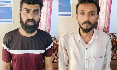 ബൈക്കിലെത്തി സ്വർണ്ണമാല മോഷ്ടിച്ച് രക്ഷപ്പെട്ട പ്രതികൾ അറസ്റ്റിൽ