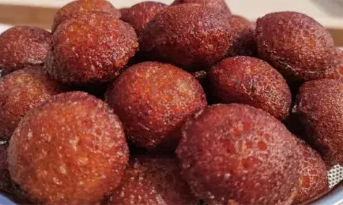 ദോശ മാവ് മിച്ചം വന്നോ? നല്ല അടിപൊളി ഉണ്ണിയപ്പം തയാറാക്കാം ദോശ മാവ് മിച്ചം വന്നോ? നല്ല അടിപൊളി ഉണ്ണിയപ്പം തയാറാക്കാം