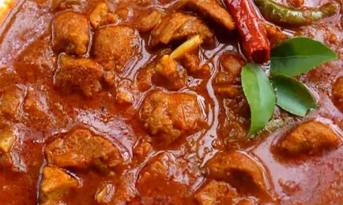 ഇറച്ചിക്കറിയുടെ അതേരുചിയില് കിടിലന് സോയ ചങ്ക്സ് കറി ഉണ്ടാക്കാം ഇറച്ചിക്കറിയുടെ അതേരുചിയില് കിടിലന് സോയ ചങ്ക്സ് കറി ഉണ്ടാക്കാം