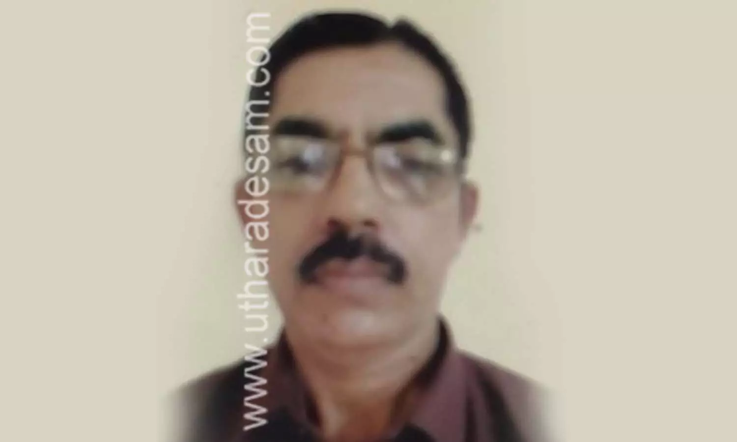 യാത്രക്കാര് നോക്കി നില്ക്കെ ട്രെയിനിന് മുന്നില് ചാടി മധ്യവയസ്ക്കന് ജീവനൊടുക്കി യാത്രക്കാര് നോക്കി നില്ക്കെ ട്രെയിനിന് മുന്നില് ചാടി മധ്യവയസ്ക്കന് ജീവനൊടുക്കി