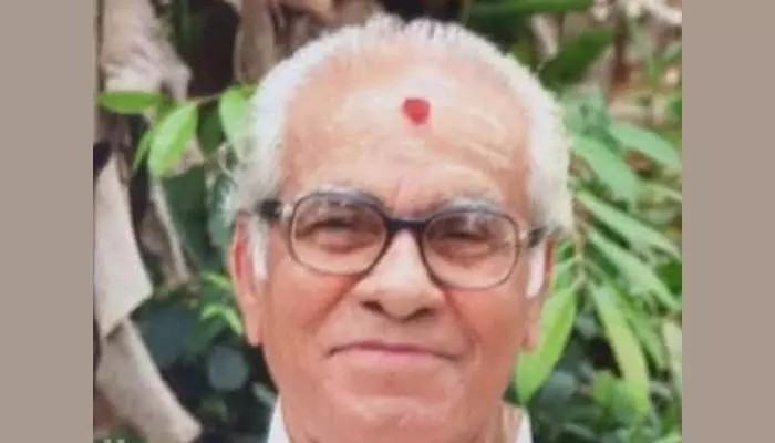 യക്ഷഗാനകലാകാരന് ഗോപാലകൃഷ്ണക്കുറുപ്പ് അന്തരിച്ചു; വിടവാങ്ങിയത് നിരവധി പുരസ്ക്കാരങ്ങള് നേടിയ കലാകാരന് യക്ഷഗാനകലാകാരന് ഗോപാലകൃഷ്ണക്കുറുപ്പ് അന്തരിച്ചു; വിടവാങ്ങിയത് നിരവധി പുരസ്ക്കാരങ്ങള് നേടിയ കലാകാരന്
