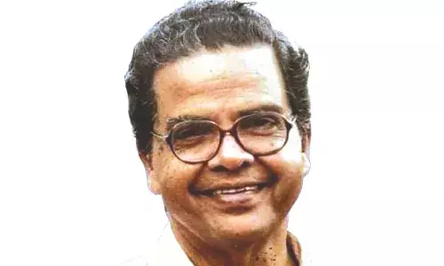 വിടപറഞ്ഞൂ... ആ അക്ഷരസൂര്യന് വിടപറഞ്ഞൂ... ആ അക്ഷരസൂര്യന്