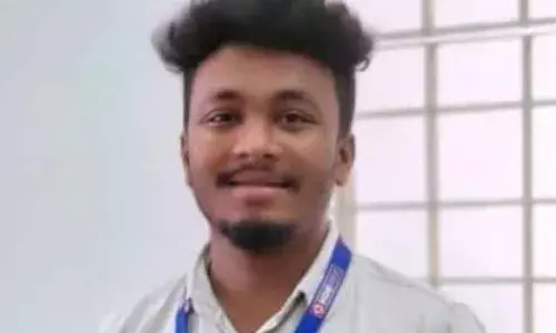 ബെല്‍ത്തങ്ങാടിയില്‍ ഓടിക്കൊണ്ടിരുന്ന വാഹനത്തിന് മുകളില്‍ മരക്കൊമ്പ് ഒടിഞ്ഞുവീണ് ബൈക്ക് യാത്രികന് ദാരുണാന്ത്യം