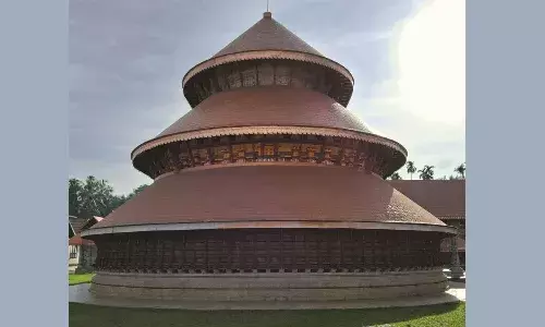 അഷ്ടബന്ധ-ബ്രഹ്മകലശോത്സവത്തിനും മൂടപ്പസേവയ്ക്കുമായി ഒരുങ്ങി മധൂര് ക്ഷേത്രം അഷ്ടബന്ധ-ബ്രഹ്മകലശോത്സവത്തിനും മൂടപ്പസേവയ്ക്കുമായി ഒരുങ്ങി മധൂര് ക്ഷേത്രം