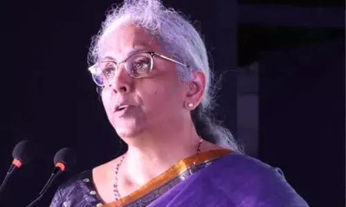 FINANCE BILL | പെന്ഷന്കാരോട് വിവേചനം പാടില്ലെന്ന സുപ്രീംകോടതി വിധി മറികടക്കാന് കേന്ദ്ര സര്ക്കാര്; ധനകാര്യ ബില്ല് ഭേദഗതി ചെയ്തു FINANCE BILL | പെന്ഷന്കാരോട് വിവേചനം പാടില്ലെന്ന സുപ്രീംകോടതി വിധി മറികടക്കാന് കേന്ദ്ര സര്ക്കാര്; ധനകാര്യ ബില്ല് ഭേദഗതി ചെയ്തു