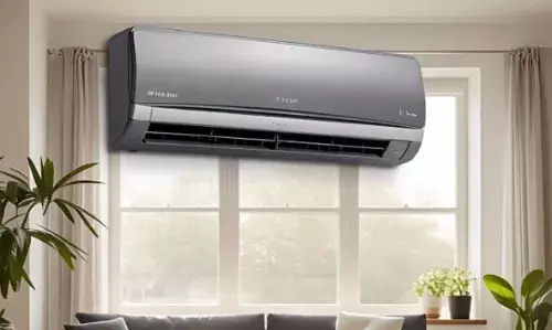 AIR CONDITIONER | എസിയില് ഇരുന്നാല് ചൂടിന് ശമനം ഉണ്ടാകും; പക്ഷെ കൂടുതല് നേരം ഉപയോഗിച്ചാല് കാത്തിരിക്കുന്നത് ഗുരുതരമായ ഈ പാര്ശ്വഫലങ്ങള് AIR CONDITIONER | എസിയില് ഇരുന്നാല് ചൂടിന് ശമനം ഉണ്ടാകും; പക്ഷെ കൂടുതല് നേരം ഉപയോഗിച്ചാല് കാത്തിരിക്കുന്നത് ഗുരുതരമായ ഈ പാര്ശ്വഫലങ്ങള്