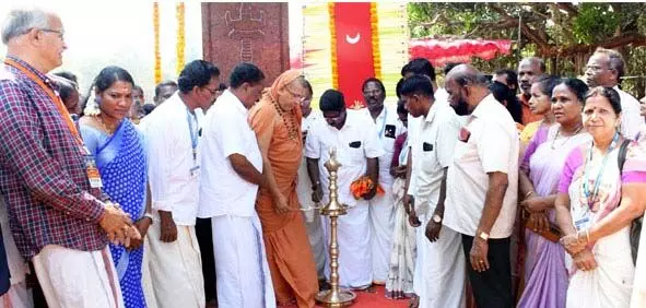 INAUGURATION | മധൂര് ശ്രീ മദറു മഹാദ്വാര ഗോപുരം ഉദ് ഘാടനം ചെയ്തു INAUGURATION | മധൂര് ശ്രീ മദറു മഹാദ്വാര ഗോപുരം ഉദ് ഘാടനം ചെയ്തു