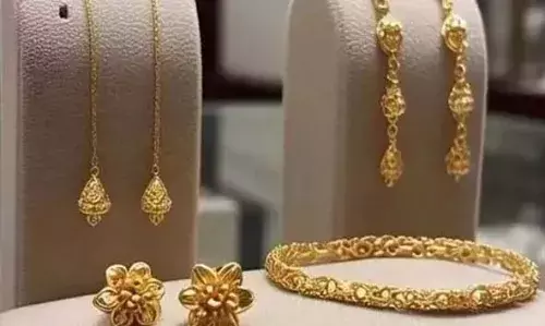 GOLDRATE | സാധാരണക്കാരെയും ആഭരണ പ്രേമികളേയും നിരാശപ്പെടുത്തി റെക്കോര്ഡ് വിലയില് സ്വര്ണം; പവന് 66880 GOLDRATE | സാധാരണക്കാരെയും ആഭരണ പ്രേമികളേയും നിരാശപ്പെടുത്തി റെക്കോര്ഡ് വിലയില് സ്വര്ണം; പവന് 66880