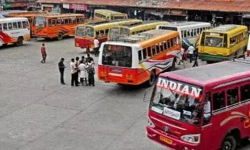 WARNING | കാഞ്ഞങ്ങാട് നഗരത്തിലെ ബസ് സ്റ്റാന്റ് അടച്ചിടല്; കടയടപ്പ് സമരം നടത്തുമെന്ന് വ്യാപാരികളുടെ മുന്നറിയിപ്പ് WARNING | കാഞ്ഞങ്ങാട് നഗരത്തിലെ ബസ് സ്റ്റാന്റ് അടച്ചിടല്; കടയടപ്പ് സമരം നടത്തുമെന്ന് വ്യാപാരികളുടെ മുന്നറിയിപ്പ്