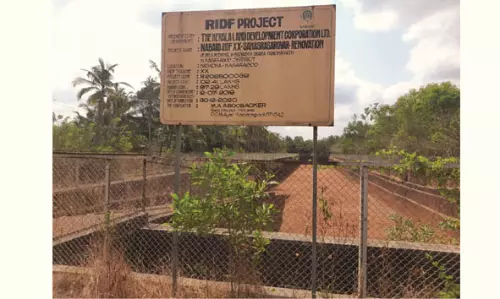 സഹസ്ര സരോവരം പദ്ധതി പ്രകാരം നിര്മ്മിച്ച മഴവെള്ള സംഭരണി കാഴ്ച വസ്തുവായി മാറുന്നു സഹസ്ര സരോവരം പദ്ധതി പ്രകാരം നിര്മ്മിച്ച മഴവെള്ള സംഭരണി കാഴ്ച വസ്തുവായി മാറുന്നു