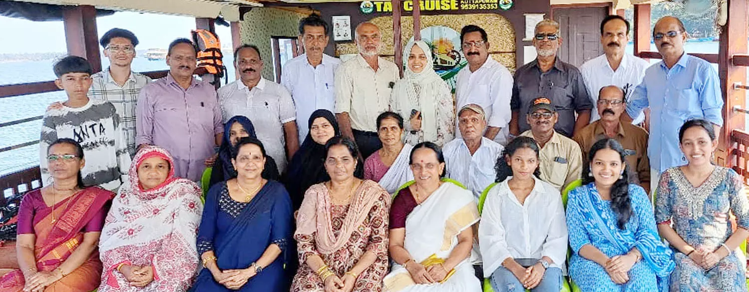 സൗഹൃദം 76 കുടുംബ സംഗമം നടത്തി സൗഹൃദം 76 കുടുംബ സംഗമം നടത്തി