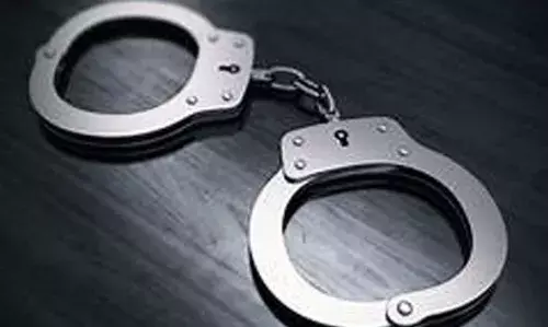 കളനാട്ടും കോട്ടിക്കുളത്തും ട്രെയിന് അട്ടിമറിക്ക് ശ്രമിച്ച സംഭവത്തില് പത്തനം തിട്ട സ്വദേശി അറസ്റ്റില് കളനാട്ടും കോട്ടിക്കുളത്തും ട്രെയിന് അട്ടിമറിക്ക് ശ്രമിച്ച സംഭവത്തില് പത്തനം തിട്ട സ്വദേശി അറസ്റ്റില്