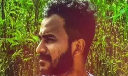 പെര്മുഡെയില് വാഹനം നിയന്ത്രണം വിട്ട് തലകീഴായി മറിഞ്ഞുണ്ടായ അപകടത്തില് യുവാവിന് ദാരുണാന്ത്യം പെര്മുഡെയില് വാഹനം നിയന്ത്രണം വിട്ട് തലകീഴായി മറിഞ്ഞുണ്ടായ അപകടത്തില് യുവാവിന് ദാരുണാന്ത്യം