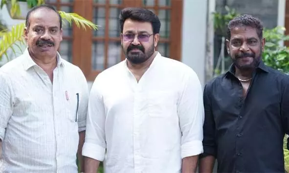 സത്യന്‍ അന്തിക്കാട് - മോഹന്‍ലാല്‍ ടീമിന്റെ ഹൃദയപൂര്‍വ്വംസിനിമയുടെ ചിത്രീകരണം പുരോഗമിക്കുന്നു