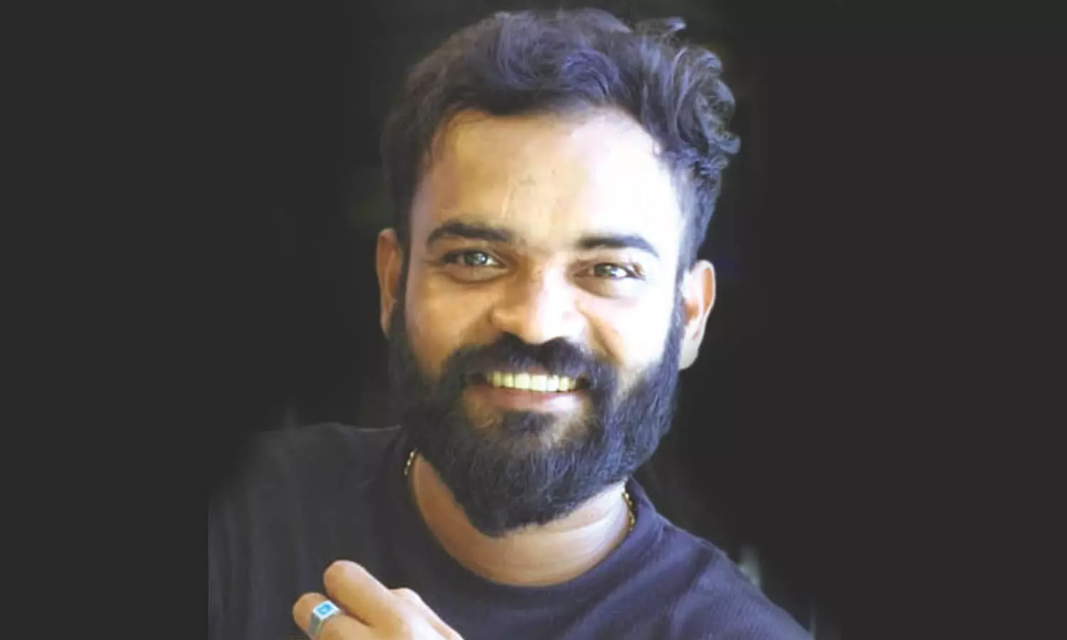 മനോജ് മനോജ്