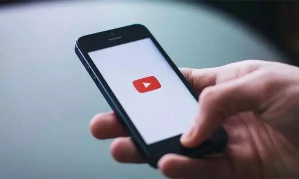 പഹല്ഗാം ഭീകരാക്രമണം: ഇന്ത്യാ വിരുദ്ധ പ്രചാരണം നടത്തിയ 16 പാകിസ്ഥാന് യൂട്യൂബ് ചാനലുകള് നിരോധിച്ച് സര്ക്കാര് പഹല്ഗാം ഭീകരാക്രമണം: ഇന്ത്യാ വിരുദ്ധ പ്രചാരണം നടത്തിയ 16 പാകിസ്ഥാന് യൂട്യൂബ് ചാനലുകള് നിരോധിച്ച് സര്ക്കാര്