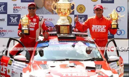 മൂസാ ഷരീഫ് - കര്ണ കദൂര് സഖ്യത്തിന് ഇരട്ട നേട്ടം; ഏഷ്യന് പസഫിക് റാലിയിലും ദേശീയ കാര് റാലിയിലും ഓവറോള് വിജയം മൂസാ ഷരീഫ് - കര്ണ കദൂര് സഖ്യത്തിന് ഇരട്ട നേട്ടം; ഏഷ്യന് പസഫിക് റാലിയിലും ദേശീയ കാര് റാലിയിലും ഓവറോള് വിജയം